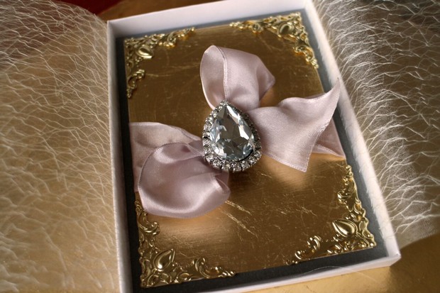 gold-diamante-wedding-invite