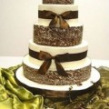 Earthy Wedding Cake 