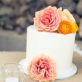 Simple Floral Cake 