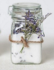 DIY Lavender Wedding Favours 