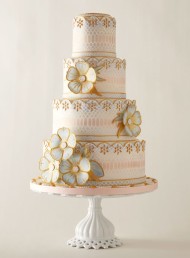 Gold Detailed Wedding Cake 