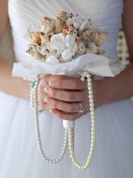 Bouquet & Pearls 